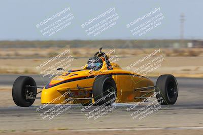 media/Oct-29-2022-CalClub SCCA (Sat) [[e05833b2e9]]/Race Group 1/Qualifying (Sweeper)/